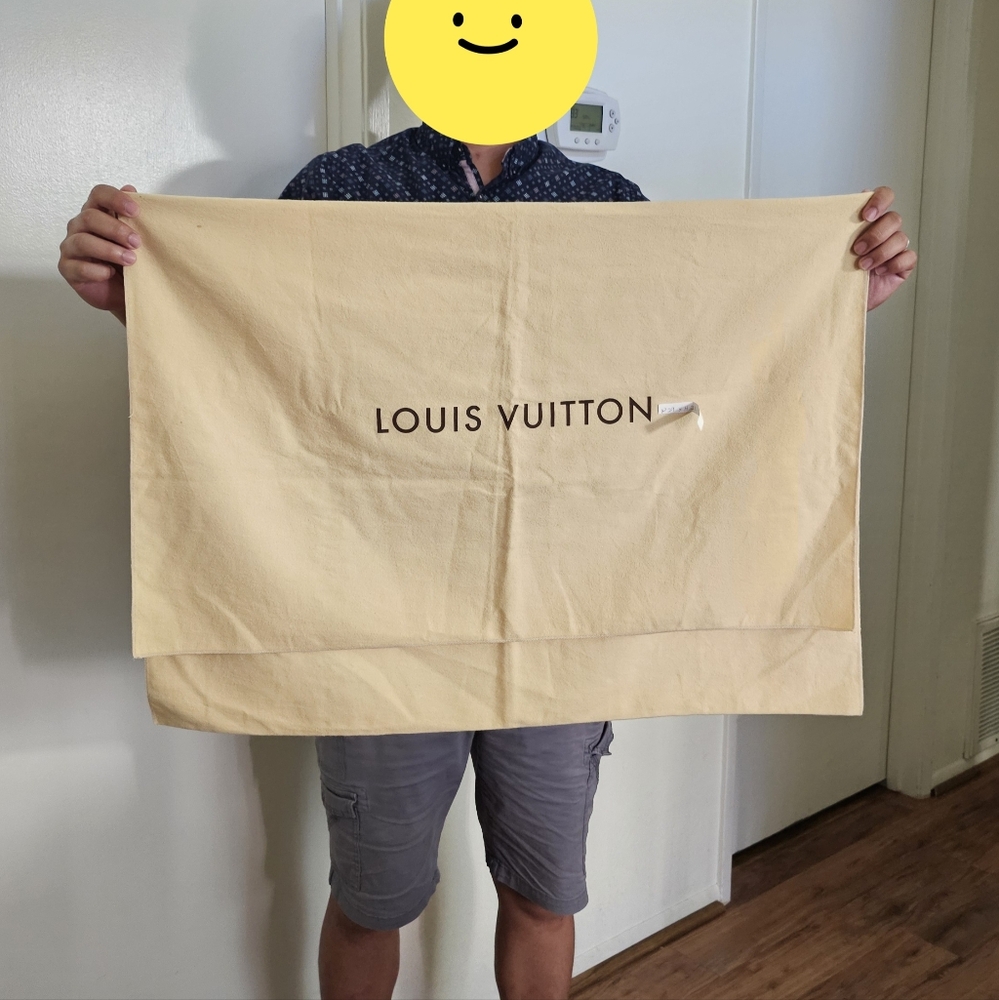 EXTRA LARGE Louis Vuitton Dust Cover W29 x H21 Inches